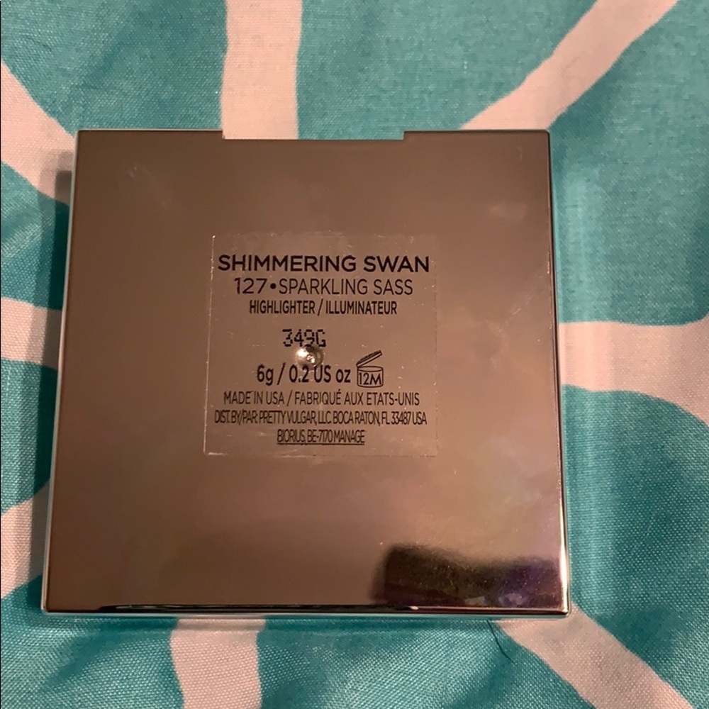 Pretty Vulgar Highlighter - Picture 3 of 3